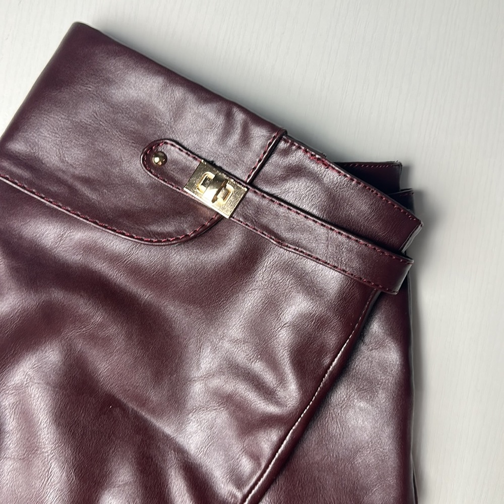 Maroon Riding Boots - Picture 2 of 5